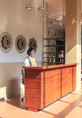 Concierge desk
